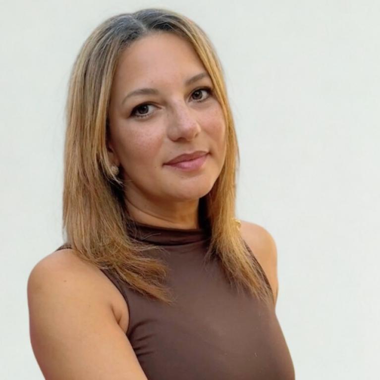ALBANIA RODRIGUEZ